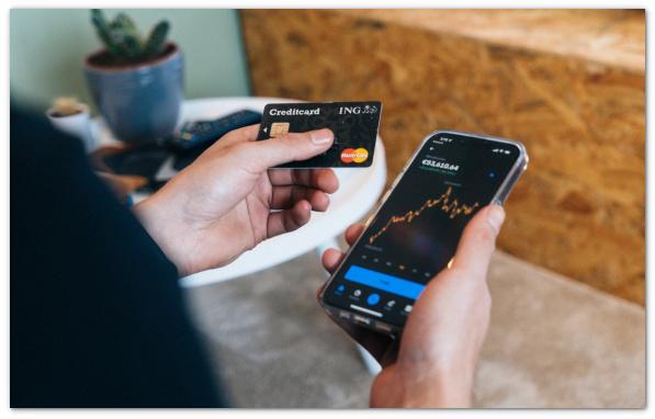 信用卡額度配圖